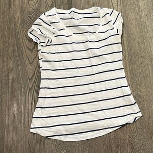 Maurices 24/7 Dawson Striped Drop Shoulder Tee Scoop Neck Black White Size Small